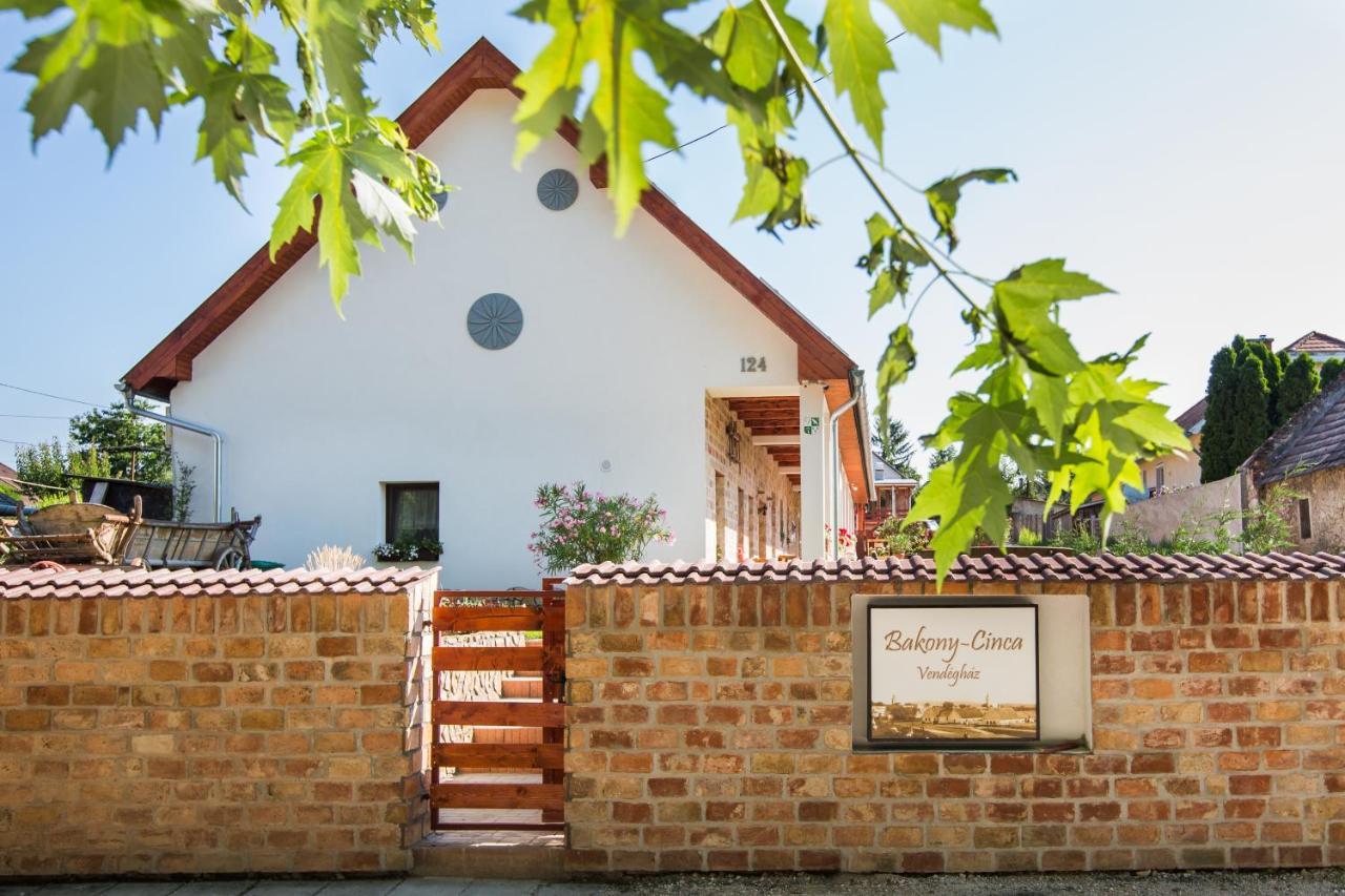 Bakony-Cinca Vendeghaz Hotel Szentgál Exterior photo